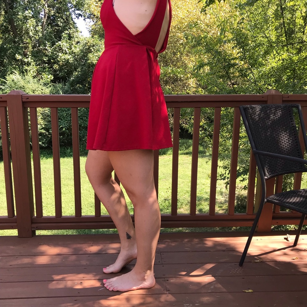 Red Open-back Dress - Picture 3 of 3